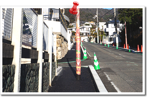 歩道中央部に街燈を設置 歩道中央部に街燈を設置